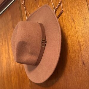 Artisan NY Tan 100% Wool Hat Fedora one size